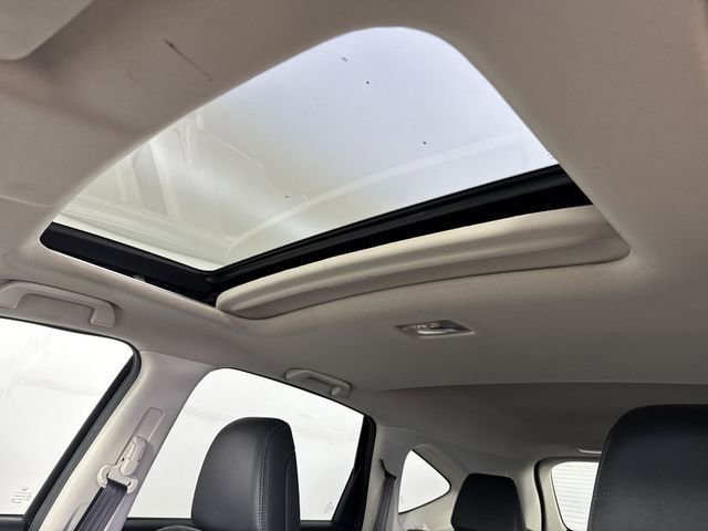 Used 2016 Honda CR-V Touring image 19