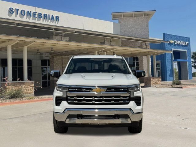 Used 2024 Chevrolet Silverado 1500 LTZ w/ LTZ Convenience Package II AWD/4WD image 9