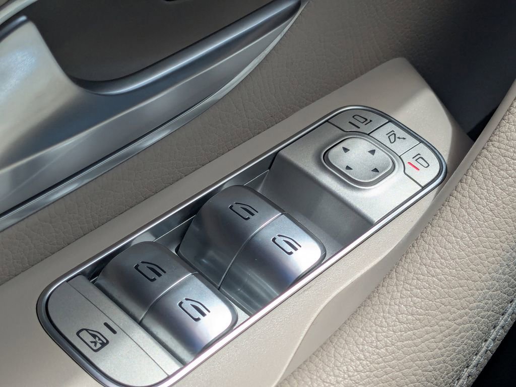 Used 2023 Mercedes-Benz GLS 450 GLS 450 image 10