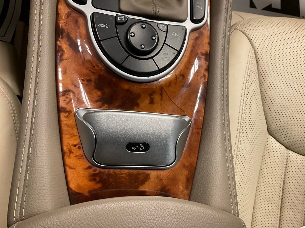 Used 2009 Mercedes-Benz SL 550 image 26