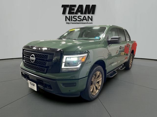 Certified 2024 Nissan Titan SV w/ SV Bronze Edition Package AWD/4WD image 3