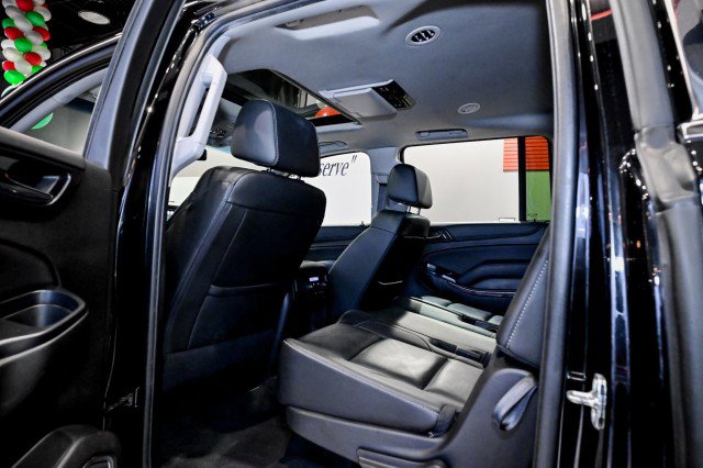 Used 2020 Chevrolet Suburban LT image 22