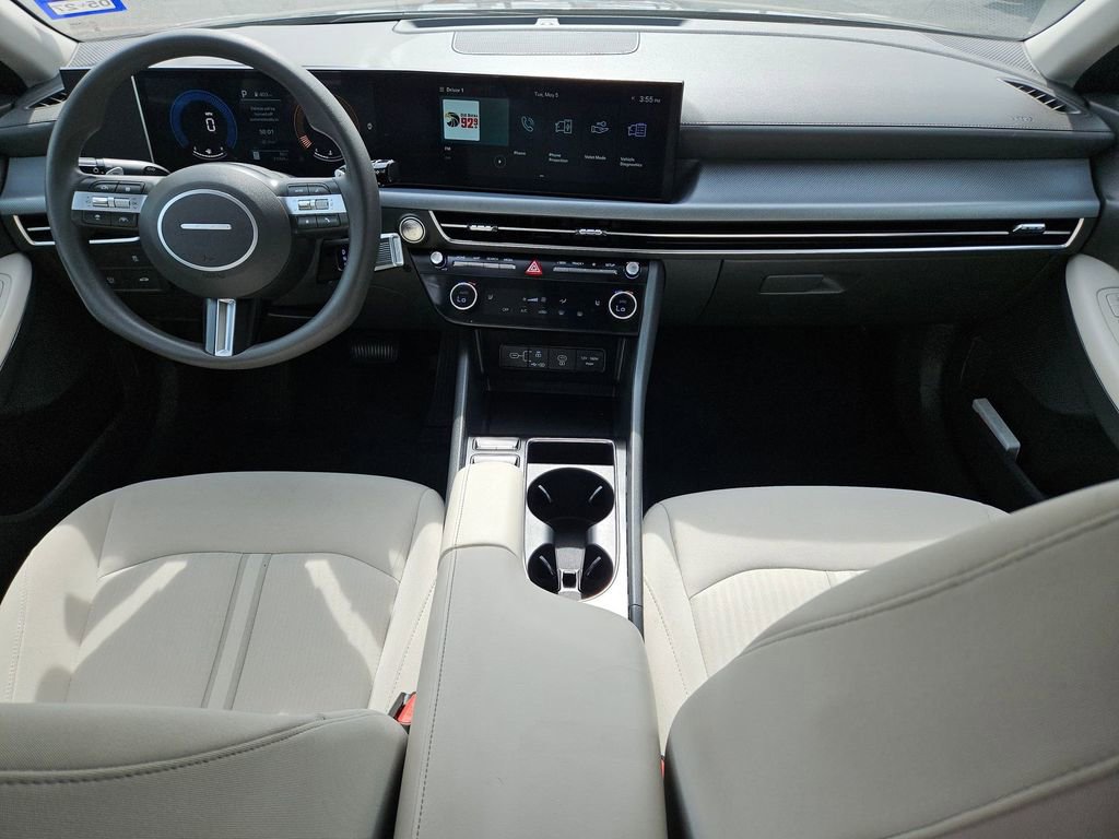 Used 2025 Hyundai Sonata SEL FWD image 19