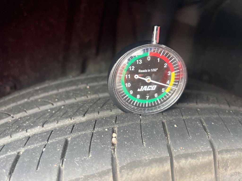 Used 2023 Toyota Corolla Cross L image 9