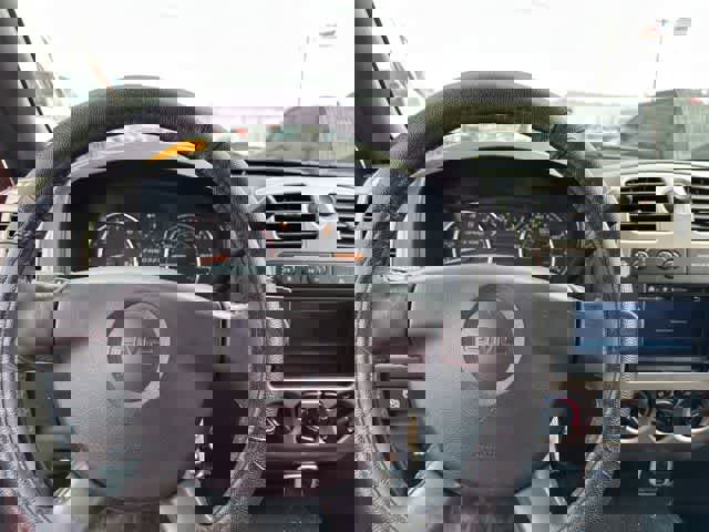 Used 2007 GMC Canyon SLE image 9