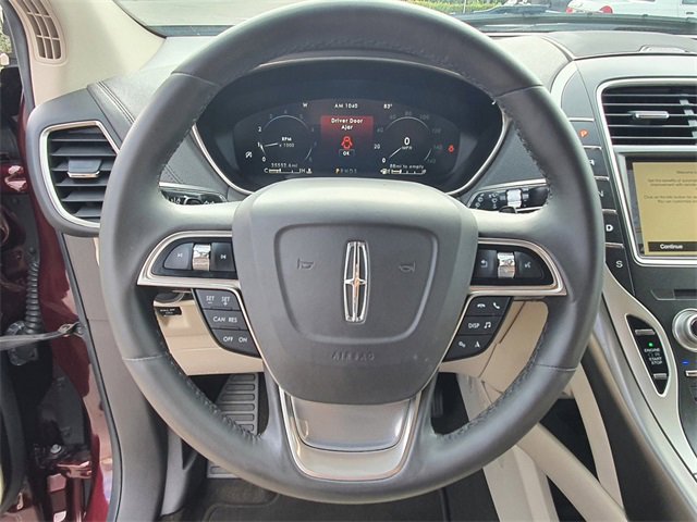 Used 2019 Lincoln Nautilus Select image 24