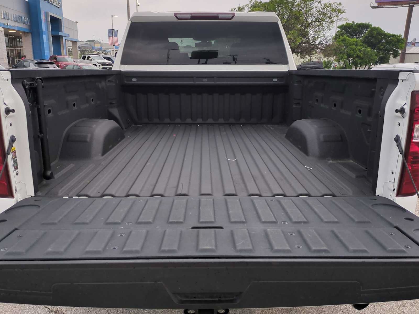 Used 2023 Chevrolet Silverado 2500 Custom w/ Custom Value Package AWD/4WD image 24