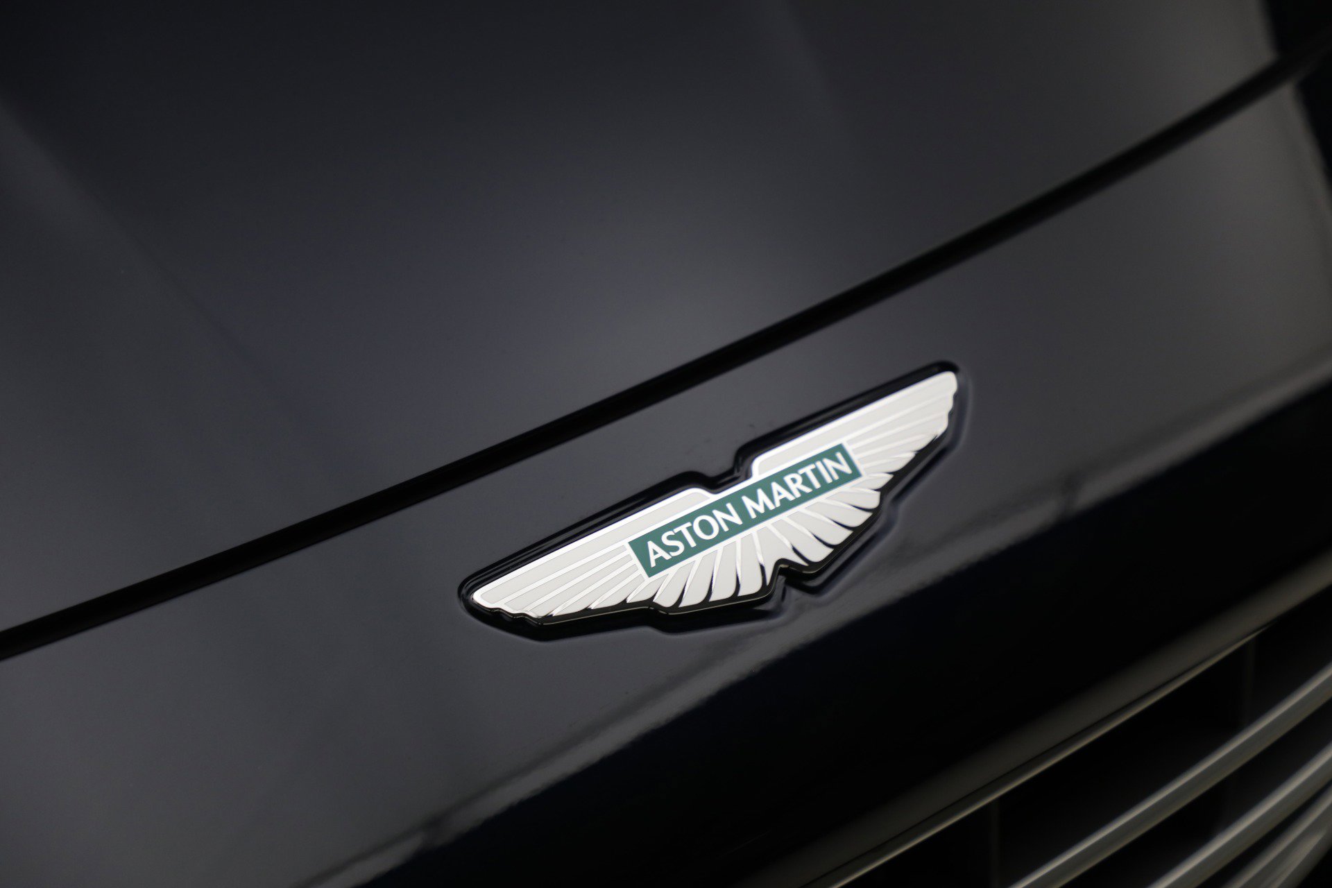 New 2026 Aston Martin V8 Vantage Coupe image 29
