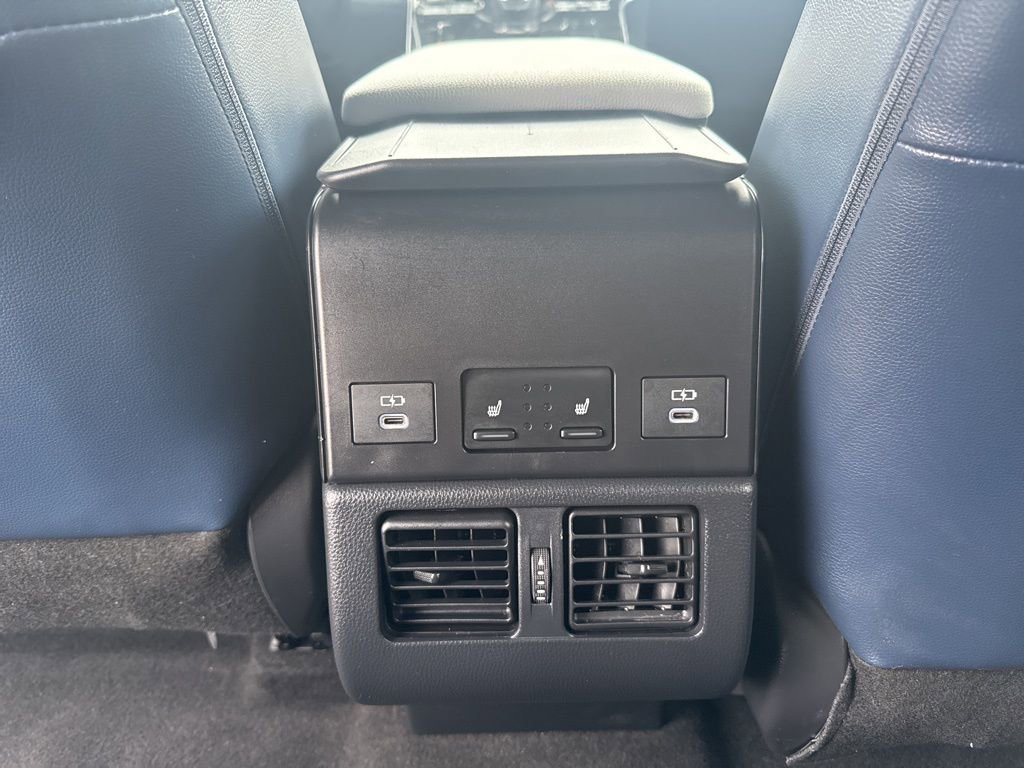 Used 2023 Subaru Solterra Limited image 23