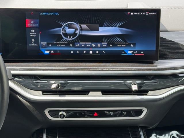 Certified 2025 BMW X7 M60i image 25