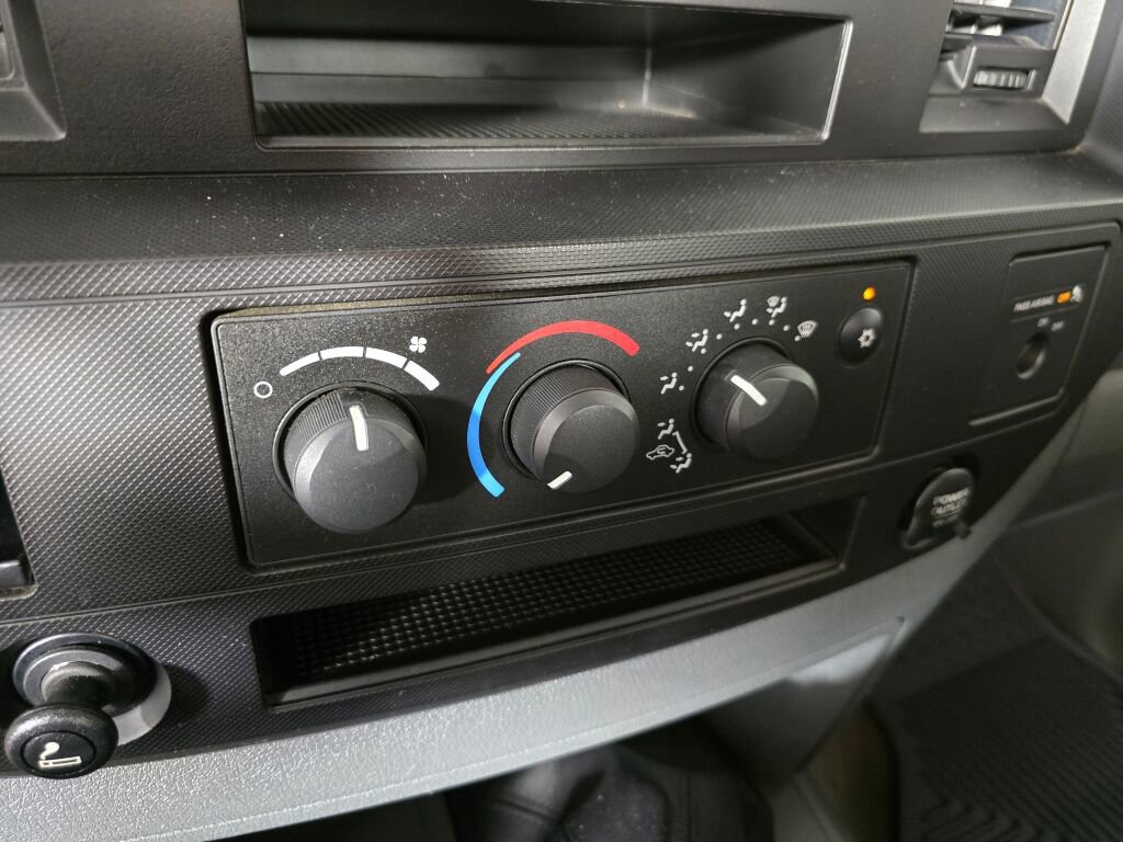 Used 2006 Dodge Ram 1500 Truck ST w/ V6 Value Group image 25