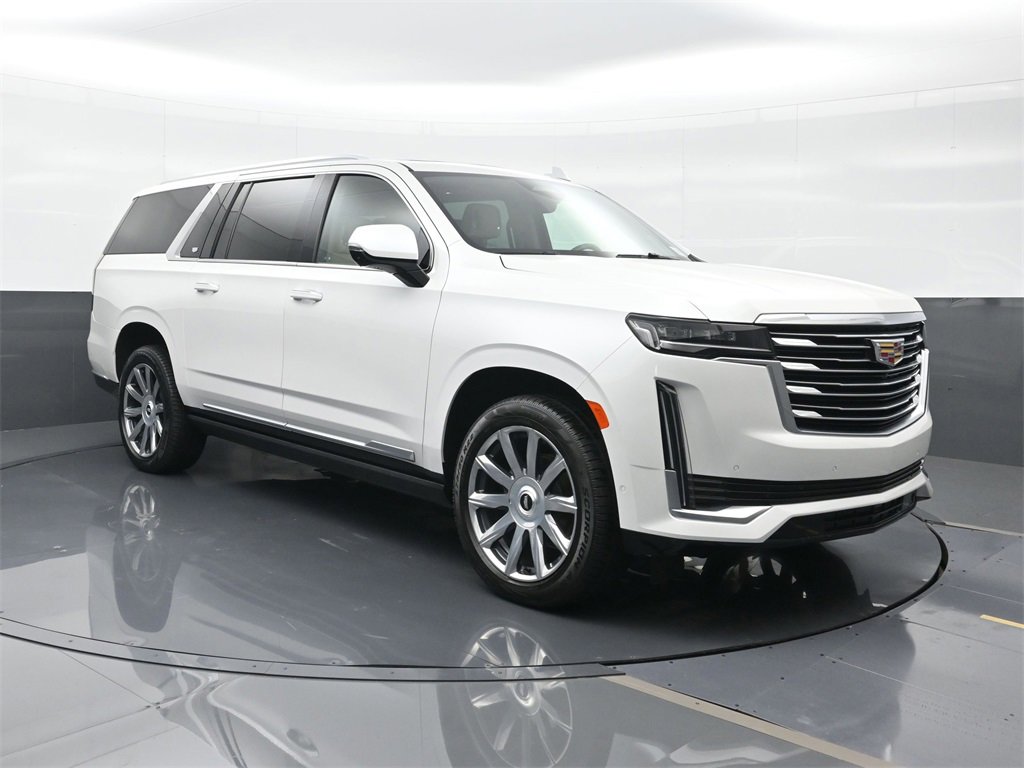 Used 2022 Cadillac Escalade ESV Premium Luxury Platinum image 12