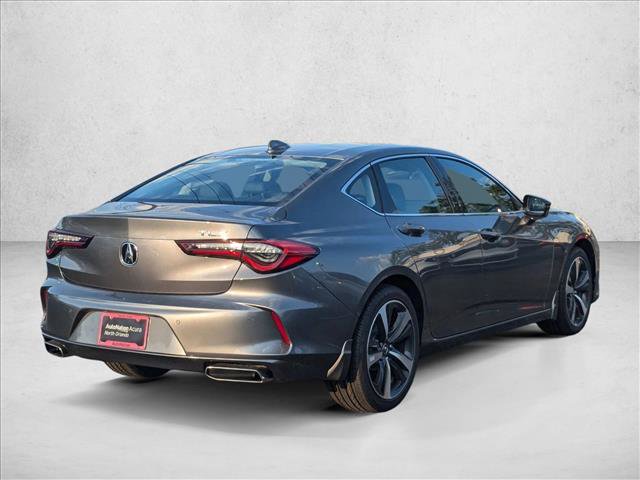 Used 2025 Acura TLX w/ Technology Package image 2