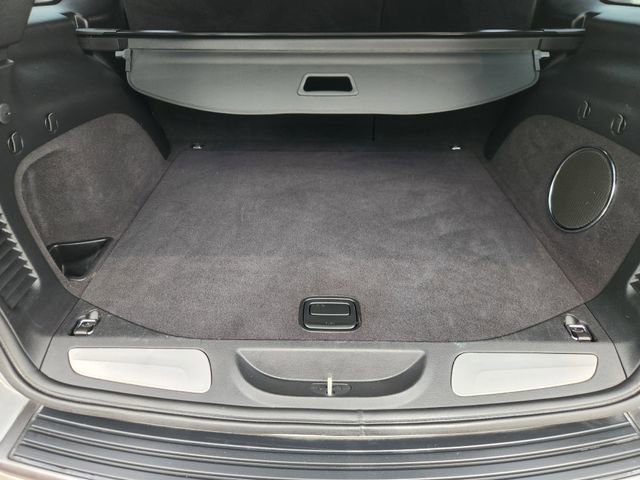 Used 2019 Jeep Grand Cherokee High Altitude RWD image 33