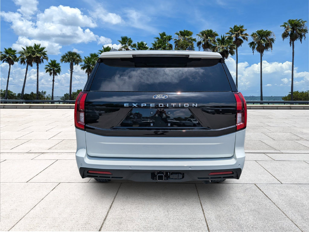 New 2027 Ford Expedition Active RWD image 6