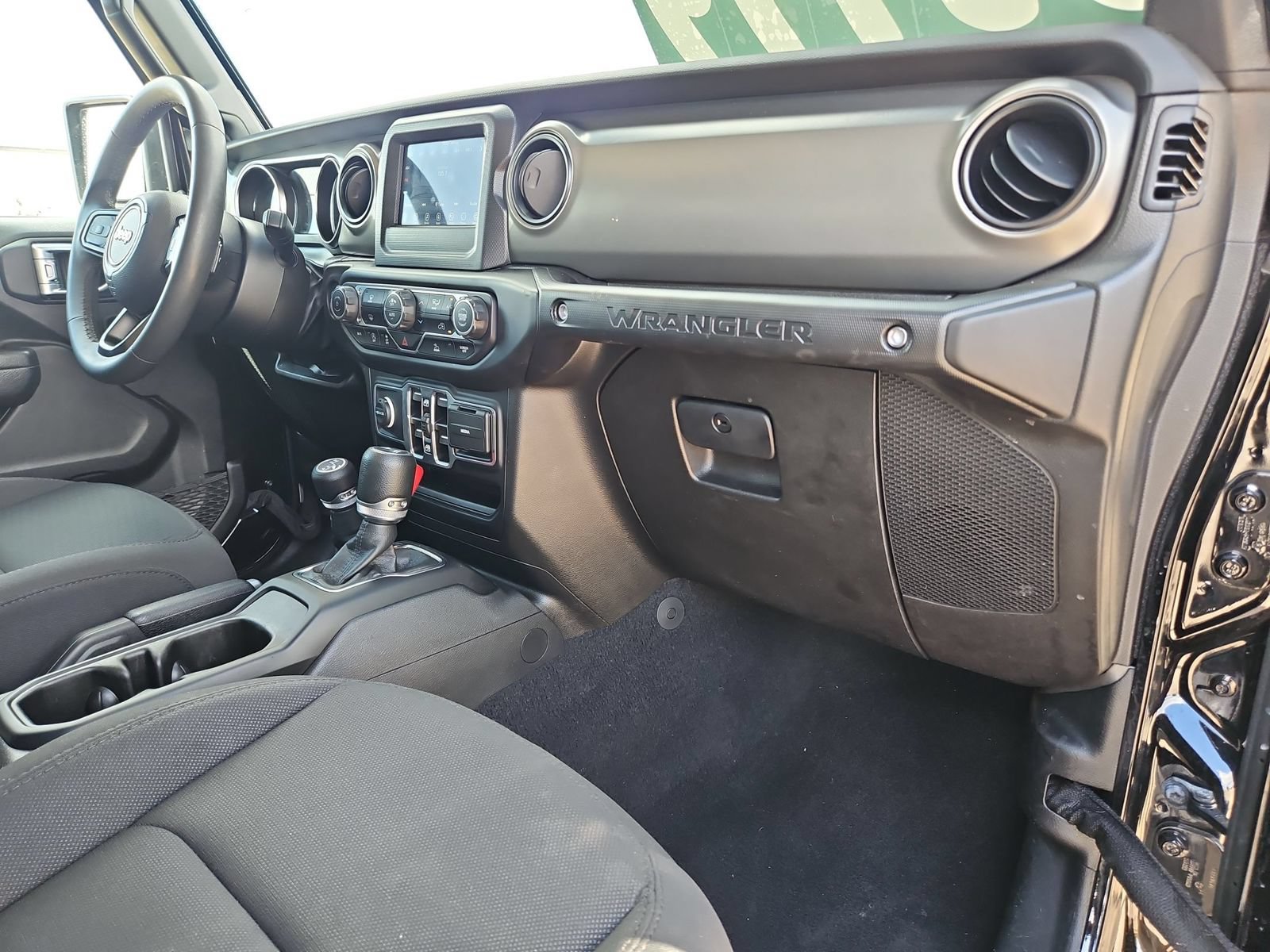 Used 2023 Jeep Wrangler Unlimited Sport AWD/4WD image 26