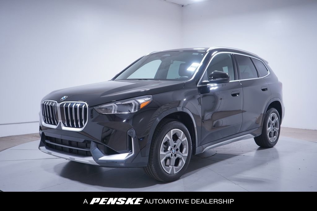 Used 2025 BMW X1 xDrive28i AWD/4WD image 1