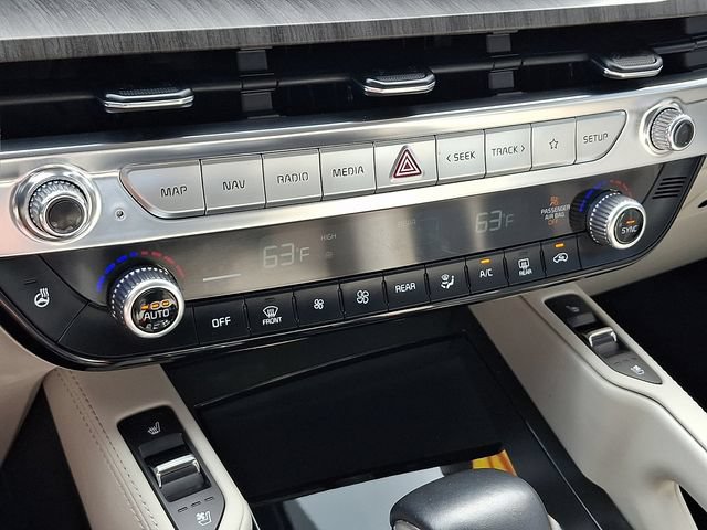 Certified 2023 Kia Telluride SX Prestige AWD/4WD image 17