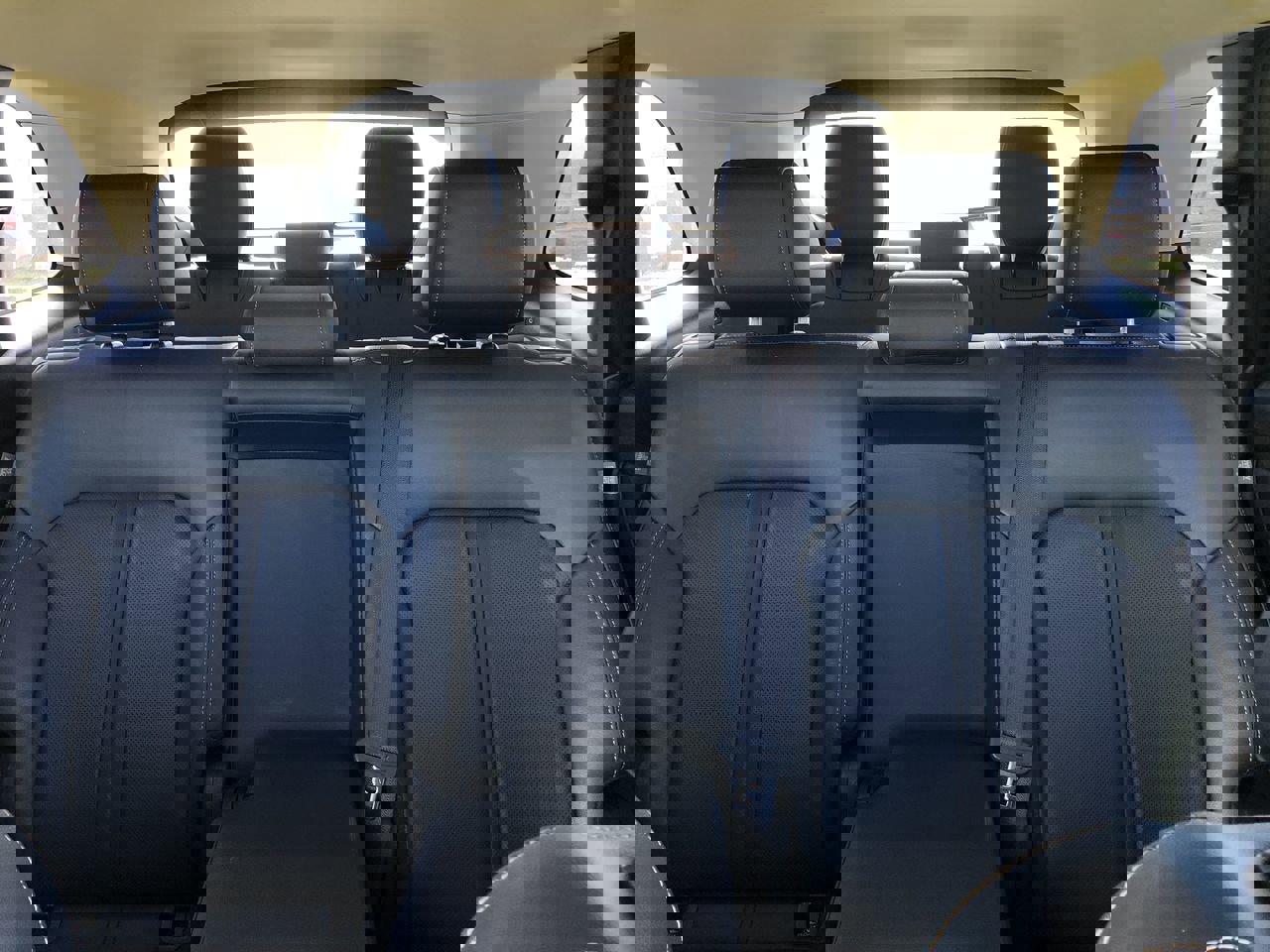 Used 2024 MAZDA CX-90 3.3 Turbo w/ Preferred Plus image 13