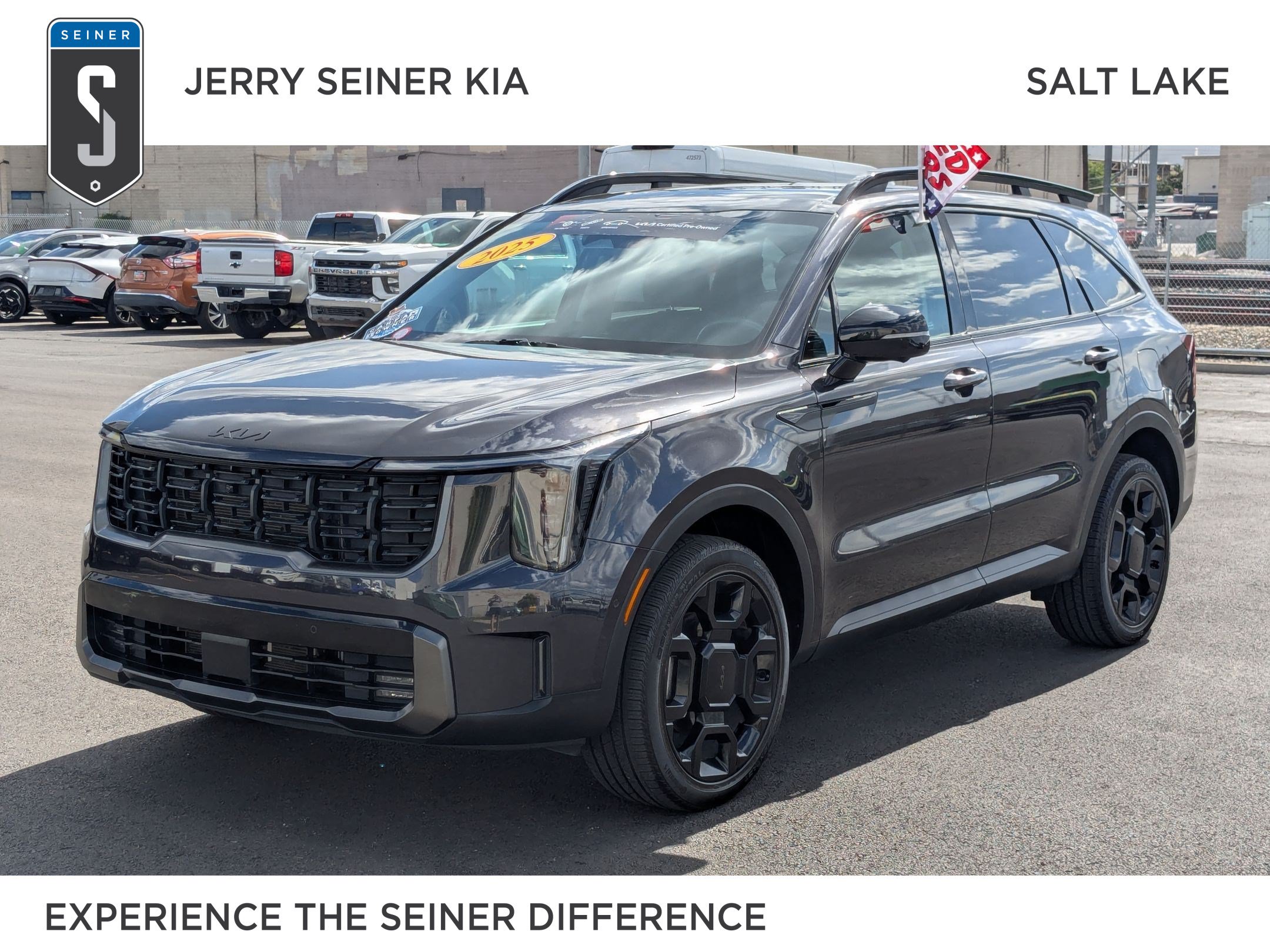 Certified 2025 Kia Sorento SX AWD/4WD image 1