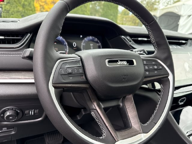 New 2027 Jeep Grand Cherokee L Limited AWD/4WD image 16
