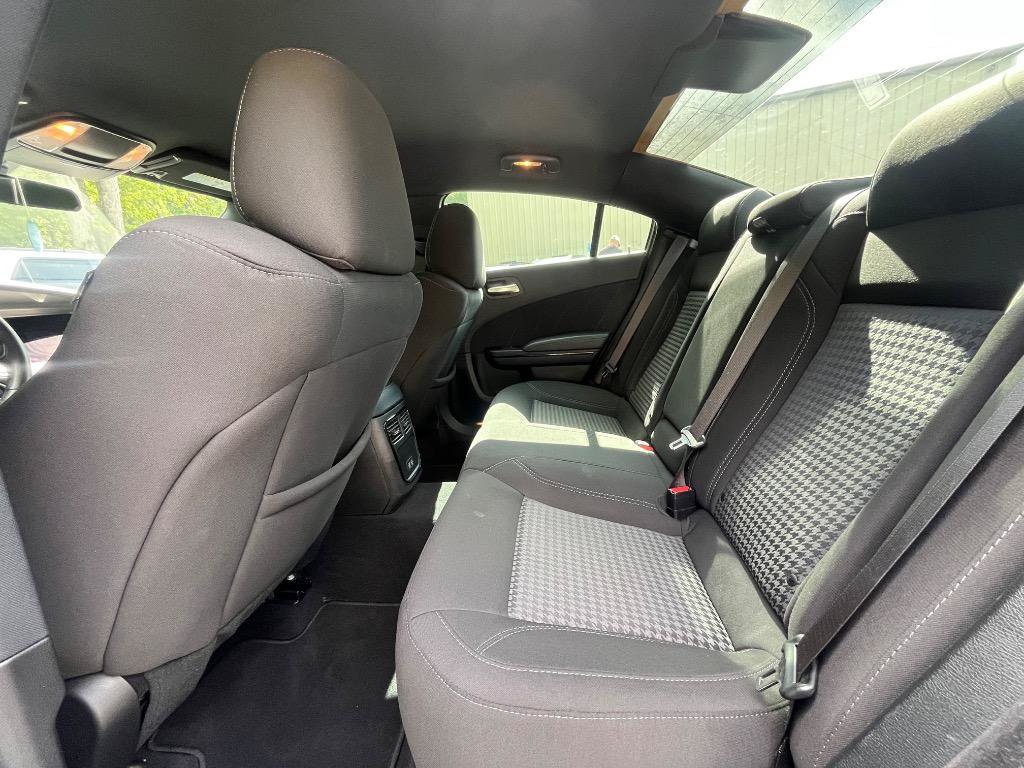 Used 2023 Dodge Charger SXT w/ Blacktop Package RWD image 23