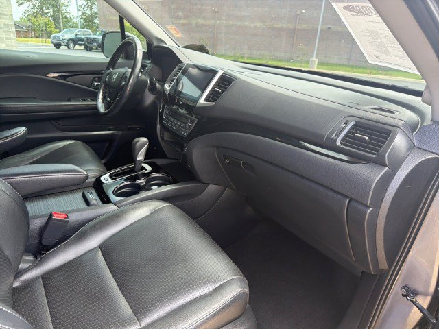 Used 2017 Honda Ridgeline RTL-E image 33