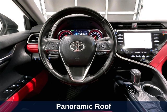 Used 2019 Toyota Camry XSE FWD image 11