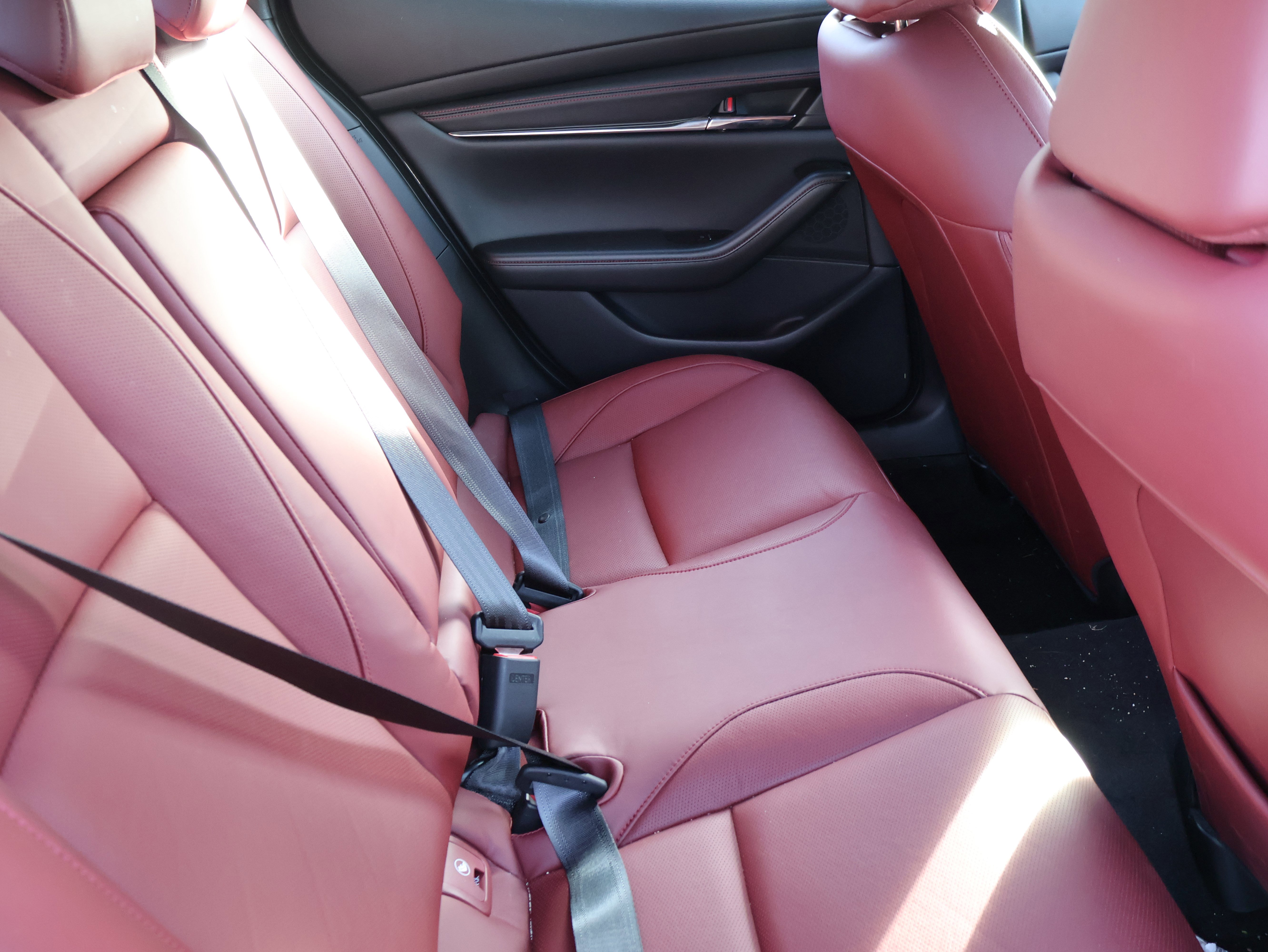 Certified 2025 MAZDA MAZDA3 Carbon image 14