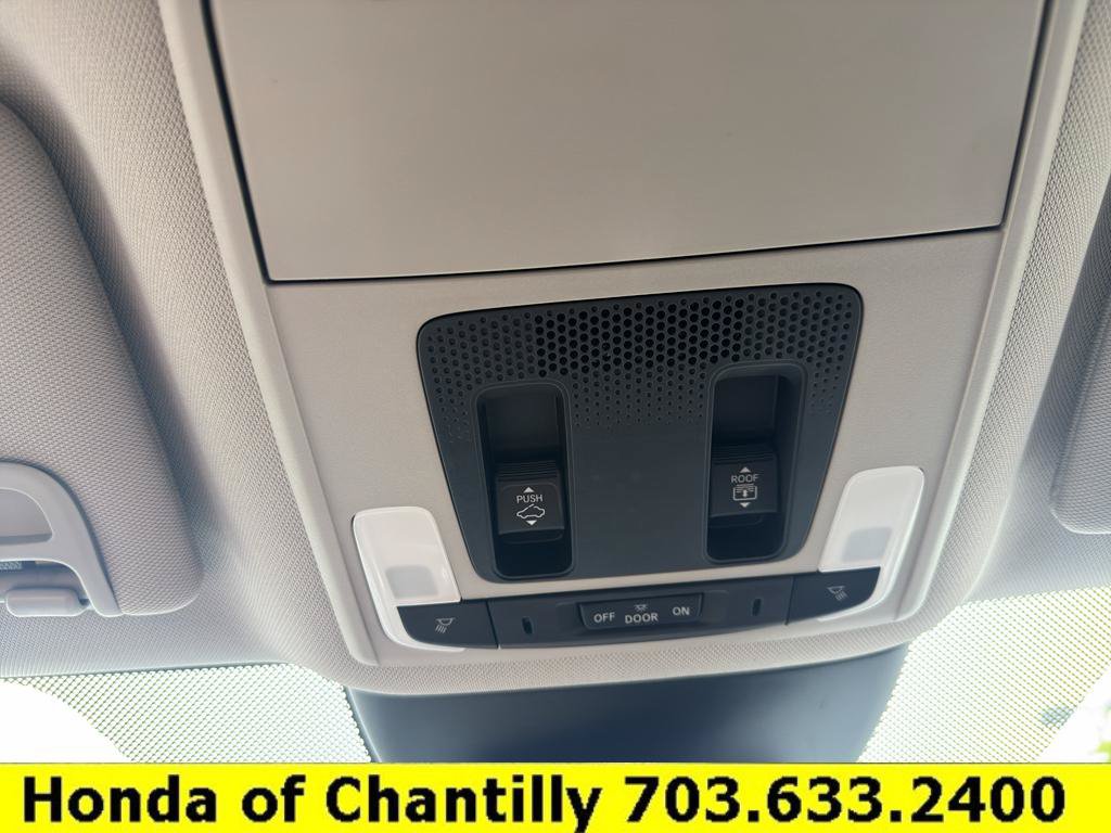 Certified 2023 Honda Pilot Elite image 19