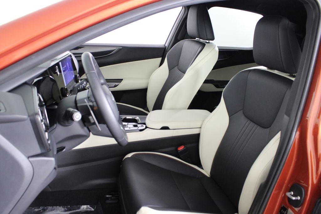 Used 2024 Lexus NX 250 FWD w/ Towing Package (2000 Lbs) image 20