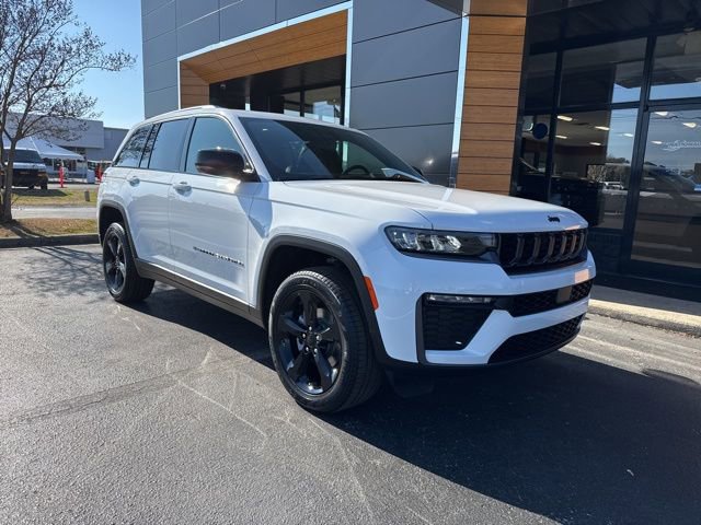 New 2026 Jeep Grand Cherokee Limited w/ Limited Altitude Package