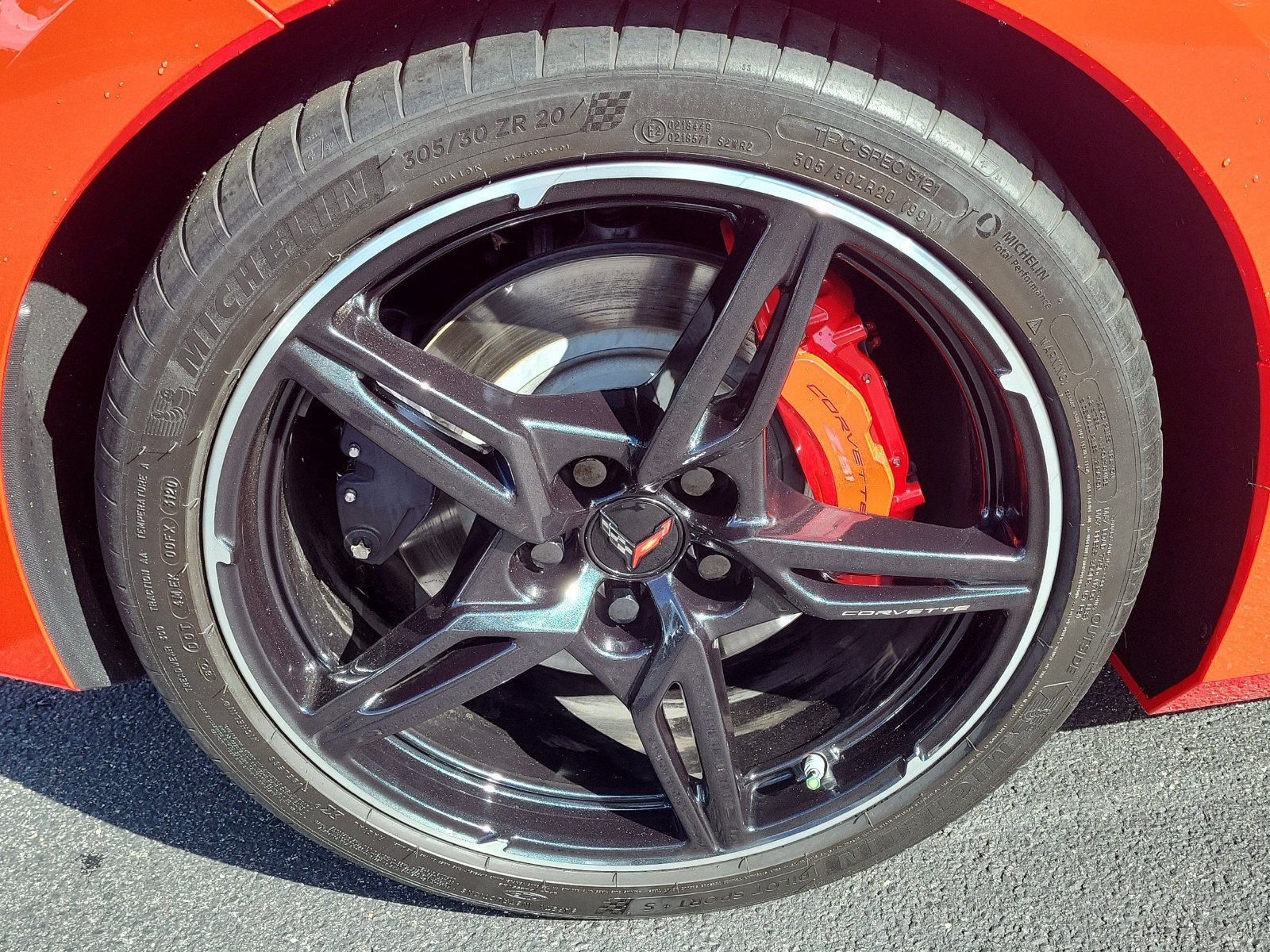 Used 2020 Chevrolet Corvette Stingray Premium Cpe w/ 3LT Preferred Equipment Group RWD image 5