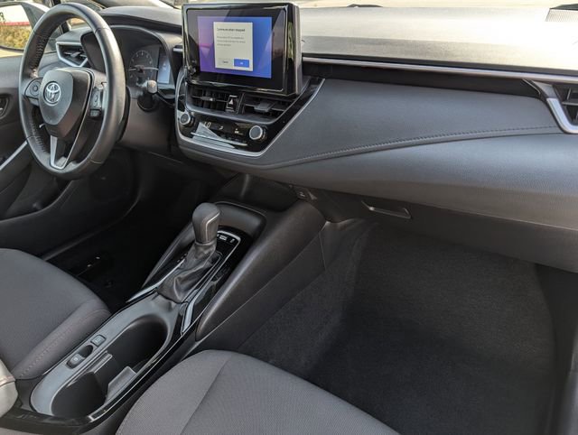 Used 2025 Toyota Corolla SE image 33