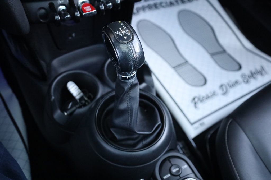 Used 2019 MINI Cooper 4-Door Hardtop image 34