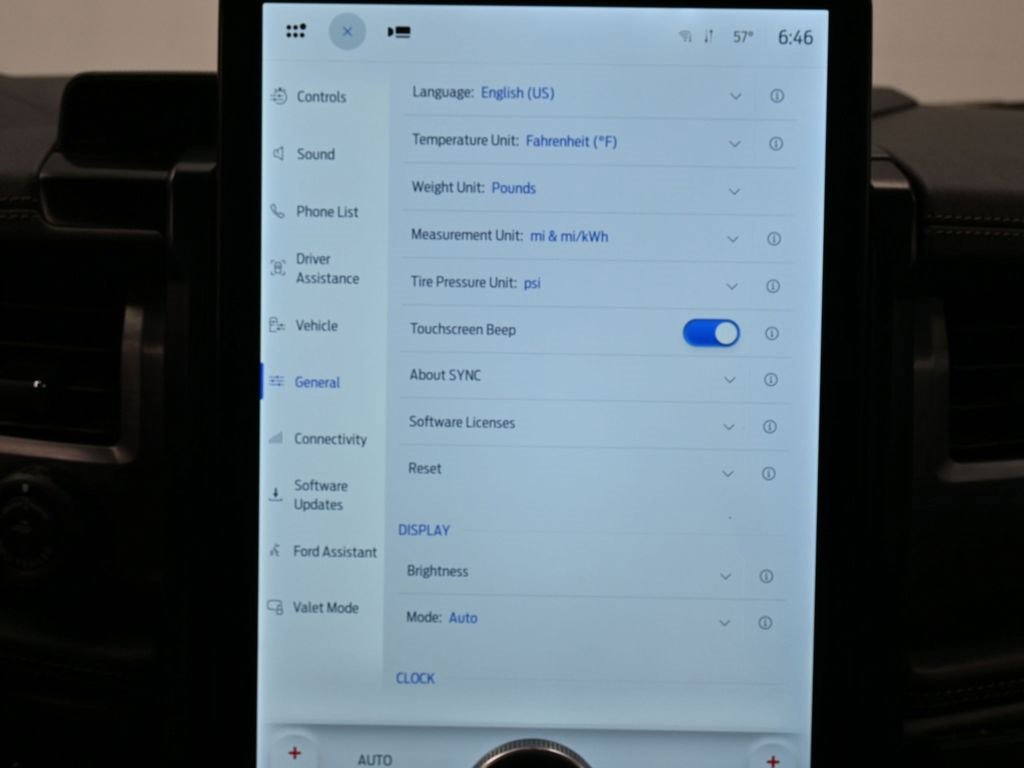 Used 2024 Ford F150 Lightning Flash w/ Max Trailer Tow Package image 27