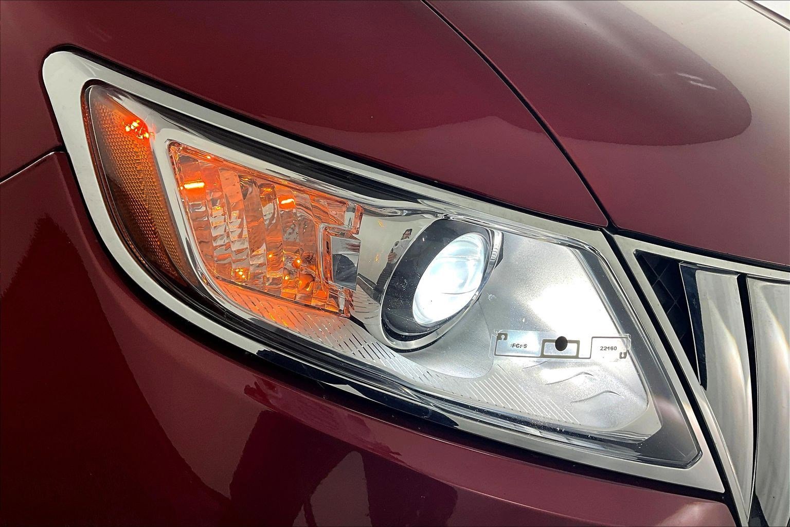 Used 2013 Lincoln MKX FWD image 30