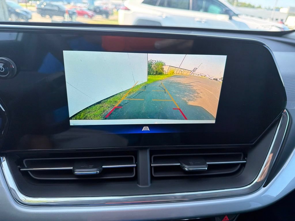 New 2026 Chevrolet Trax LT FWD image 15