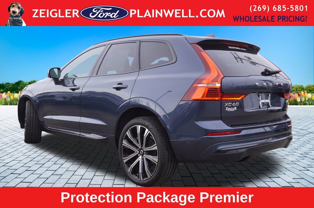 Used 2023 Volvo XC60 B5 Ultimate image 3
