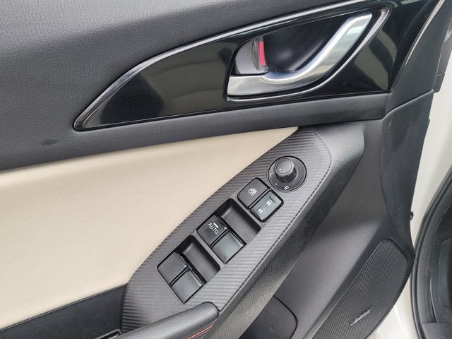 Used 2015 MAZDA MAZDA3 s Grand Touring FWD image 20
