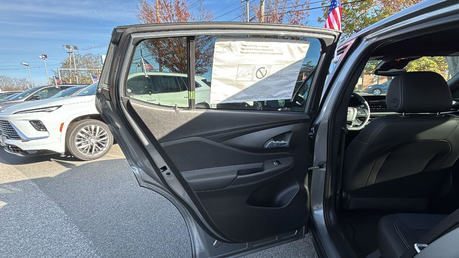 New 2025 Buick Envista Preferred w/ Convenience II Package image 28