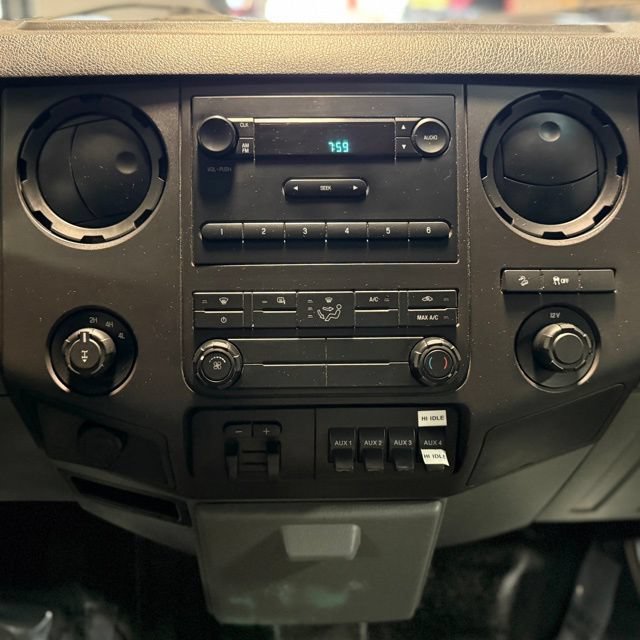 Used 2014 Ford F250 XL w/ Power Equipment Group AWD/4WD image 14