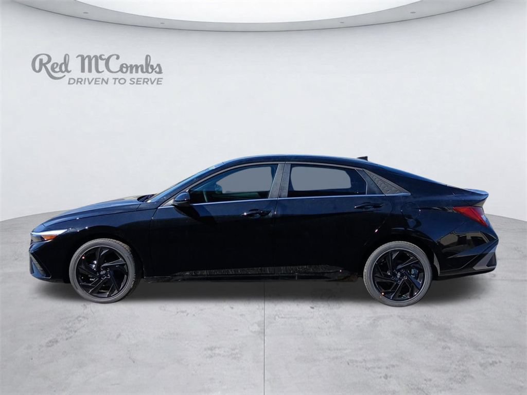 New 2026 Hyundai Elantra SEL Sport Premium FWD image 2