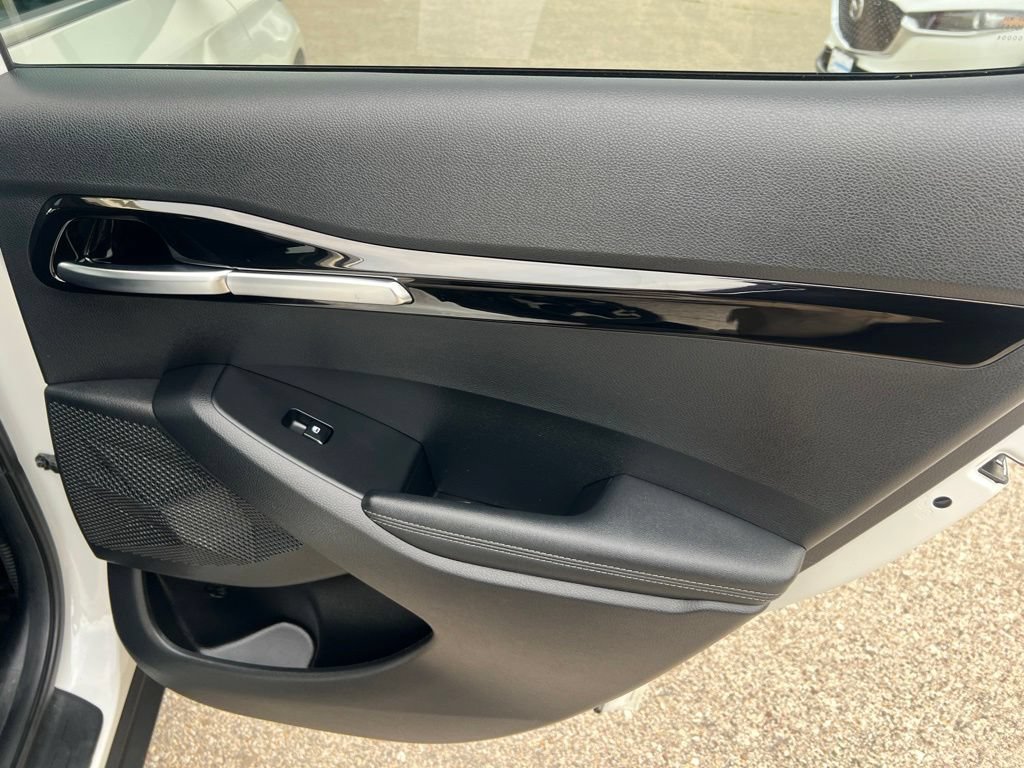 Certified 2025 Kia Seltos EX w/ EX Sunroof Package AWD/4WD image 19