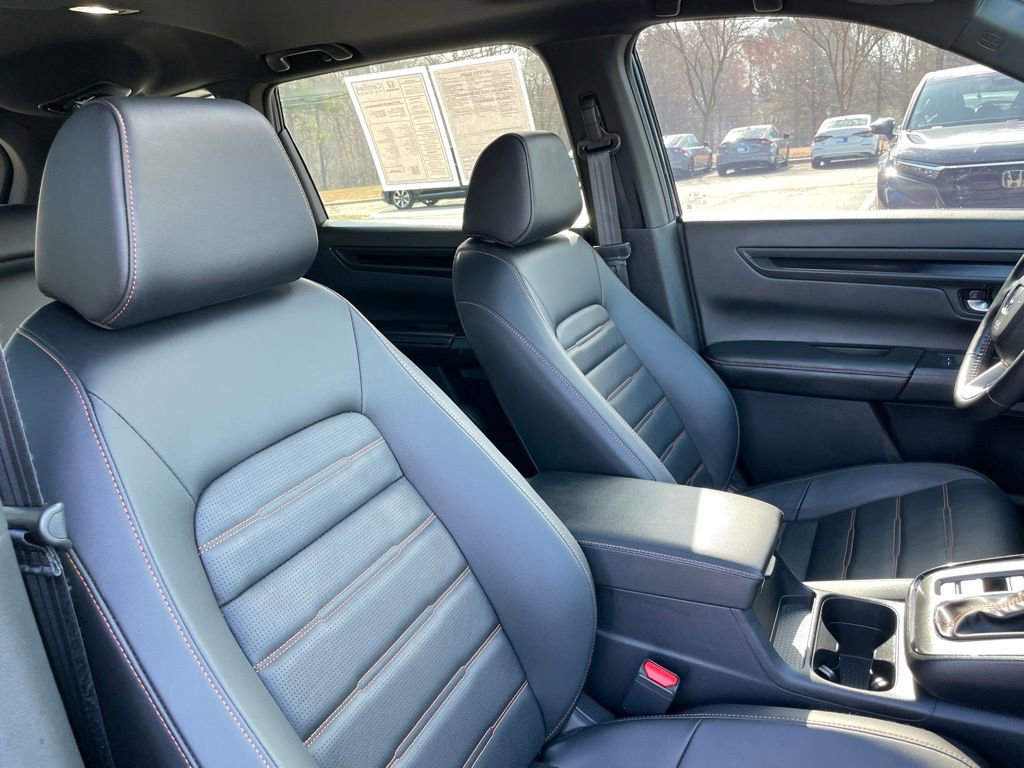 Certified 2025 Honda CR-V Sport-L image 32