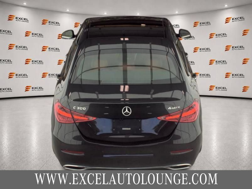 Used 2023 Mercedes-Benz C 300 4MATIC Sedan image 4