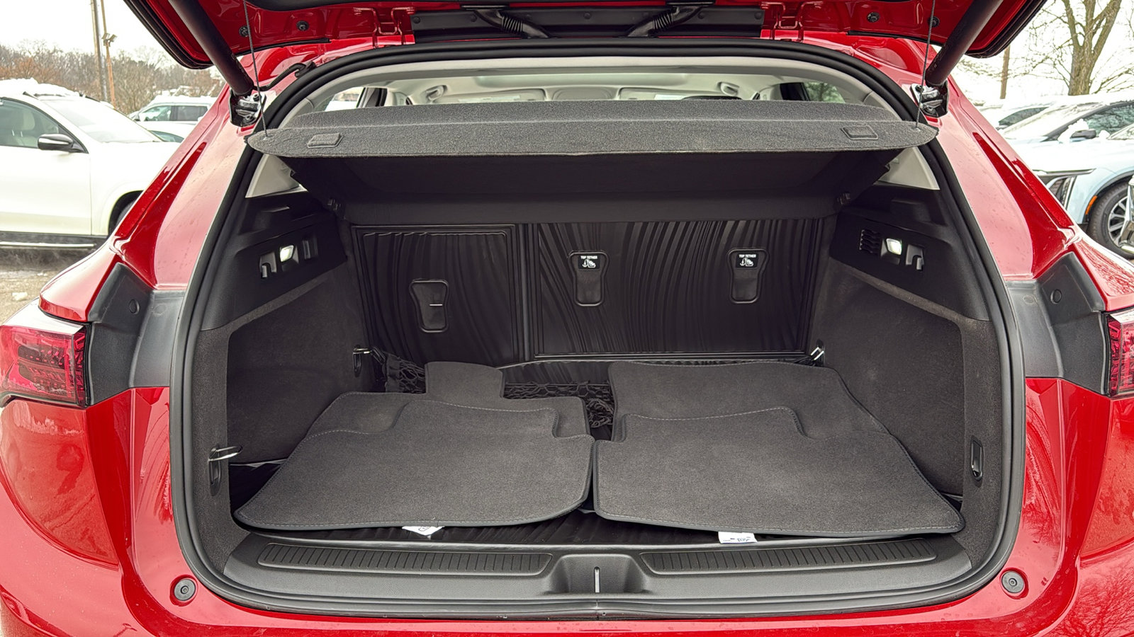 Used 2025 Buick Envision Sport Touring image 32