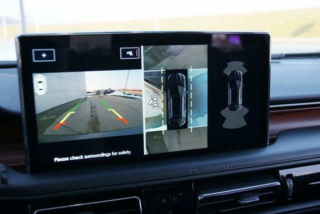 Used 2023 Lincoln Nautilus Reserve w/ Equipment Group 201A image 26