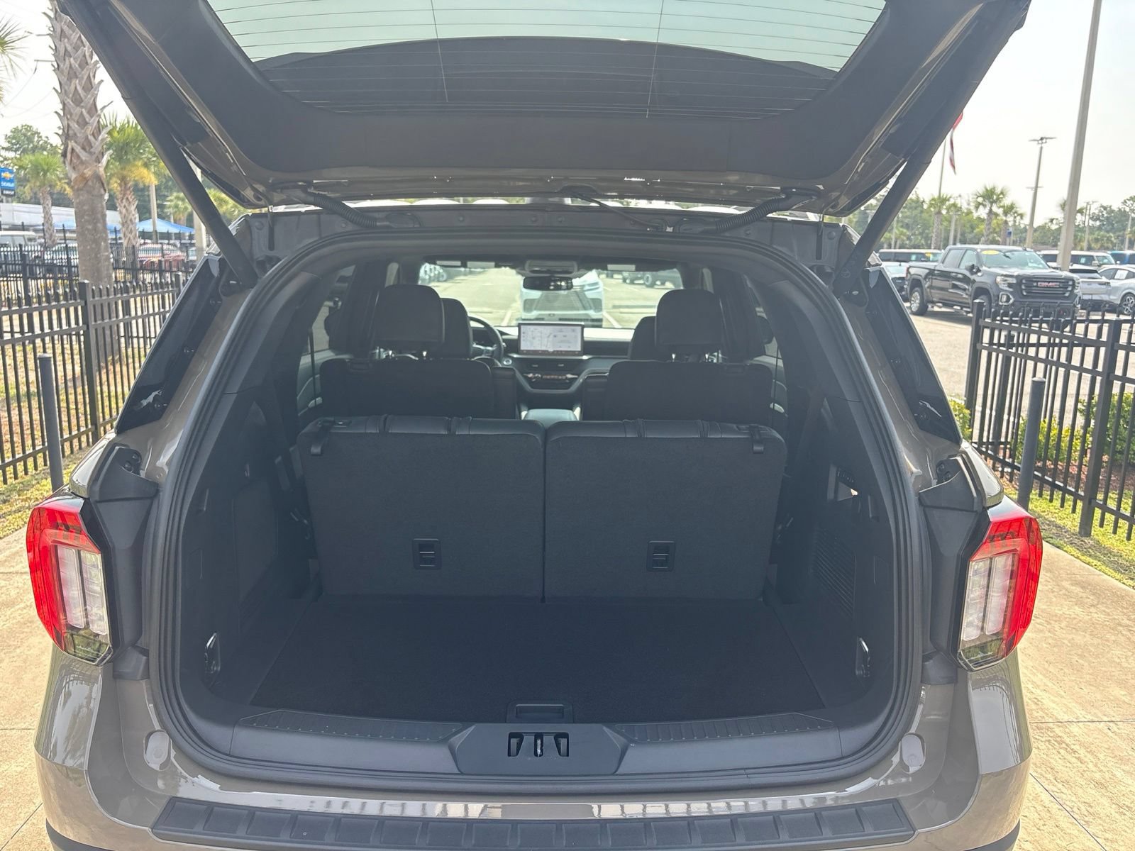 Used 2026 Ford Explorer Tremor w/ Tremor Ultimate Package AWD/4WD image 7