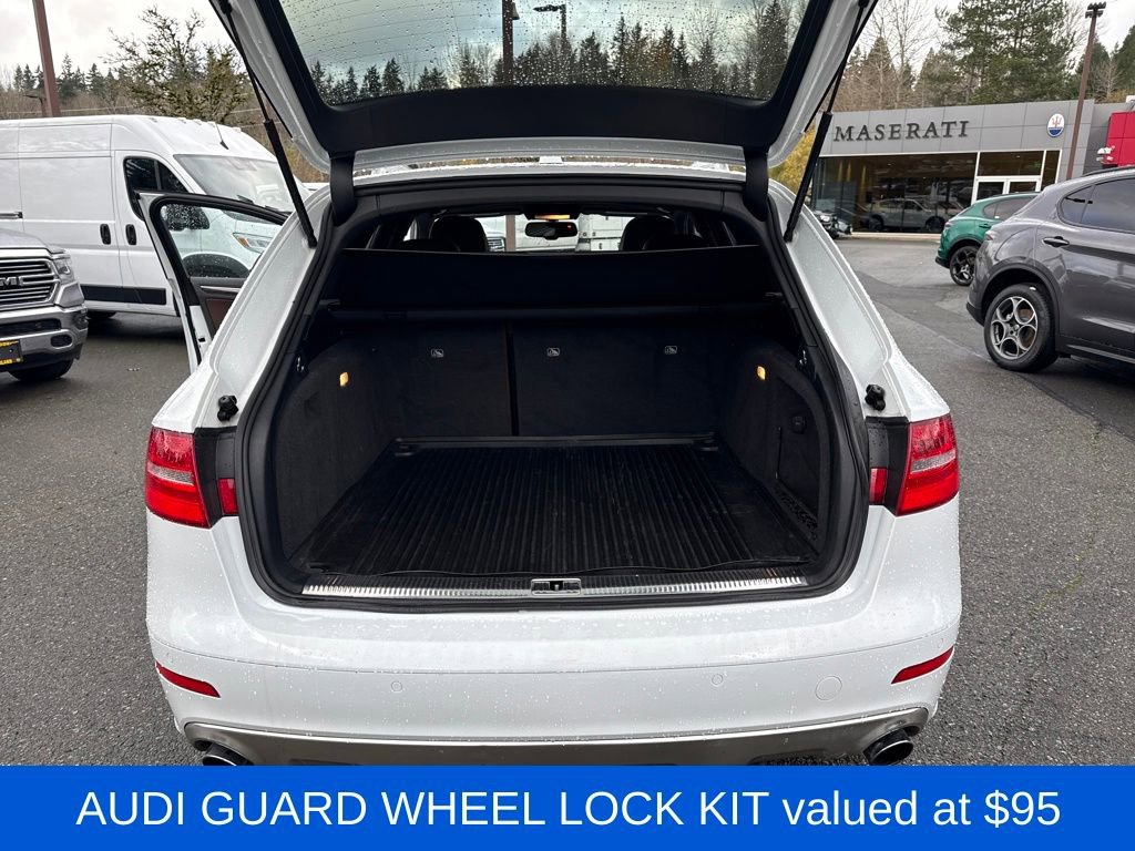 Used 2016 Audi A4 Premium Plus w/ Technology Package image 13